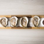 Huîtres fraîches avec mignonette au cidre pétillant